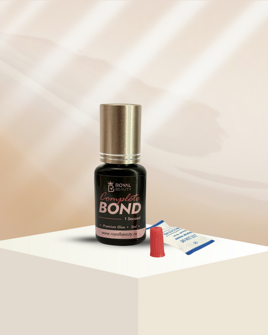 Adeziv Premium ROYAL 5ml, Complete Bond (black), rezistență 7 saptămâni, uscare 1 secundă
