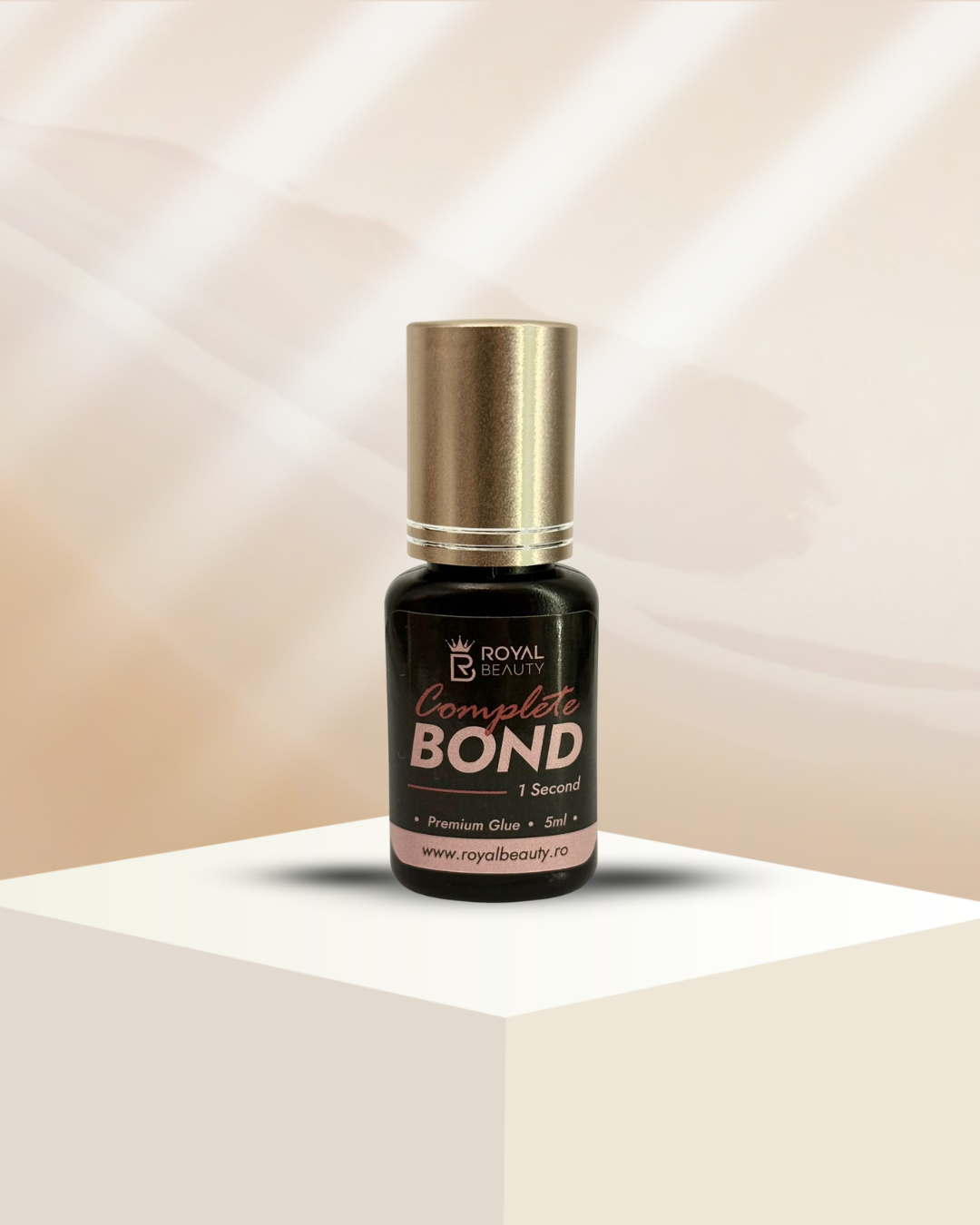 Adeziv Premium pentru extensii de gene, ROYAL Complete Bond, rezistență 6-8 saptămâni, uscare 1 secundă